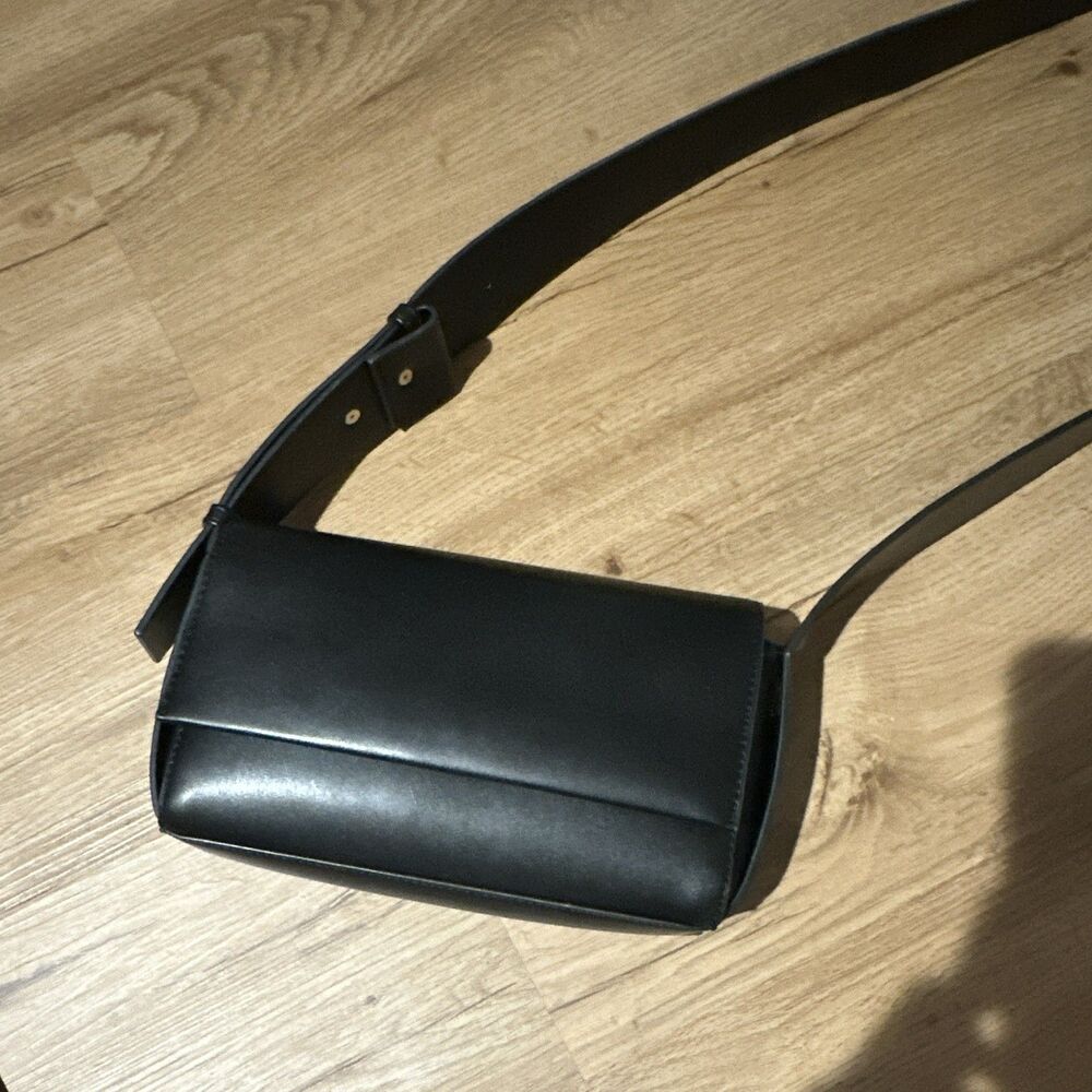 NA-KD Black Shoulder Bag Magnetic Flap Silver Hardware Buckle Accent One Size
